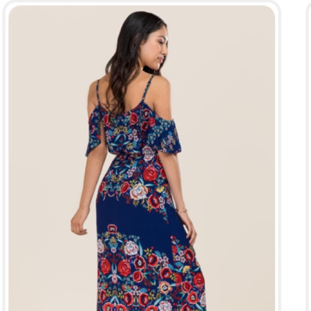 Maxi dress
